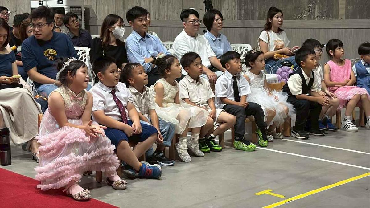 line_album_畢典_260623_481