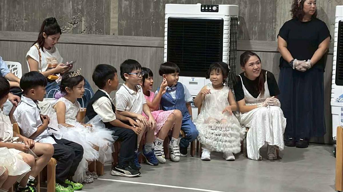 line_album_畢典_260623_486