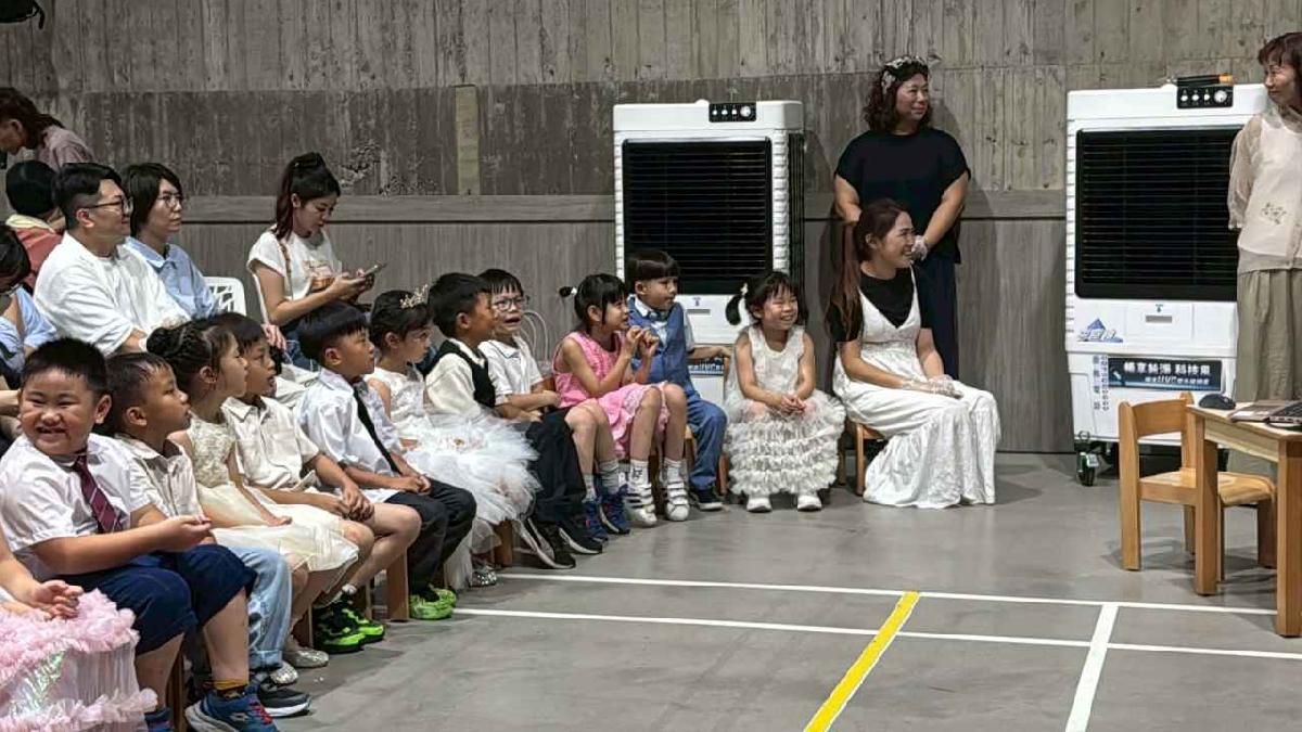 line_album_畢典_260623_488