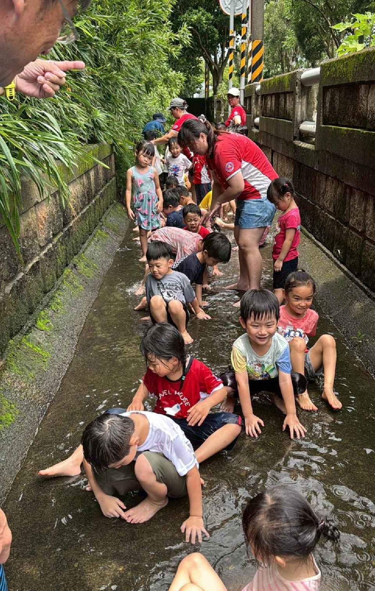 打水仗 (13)