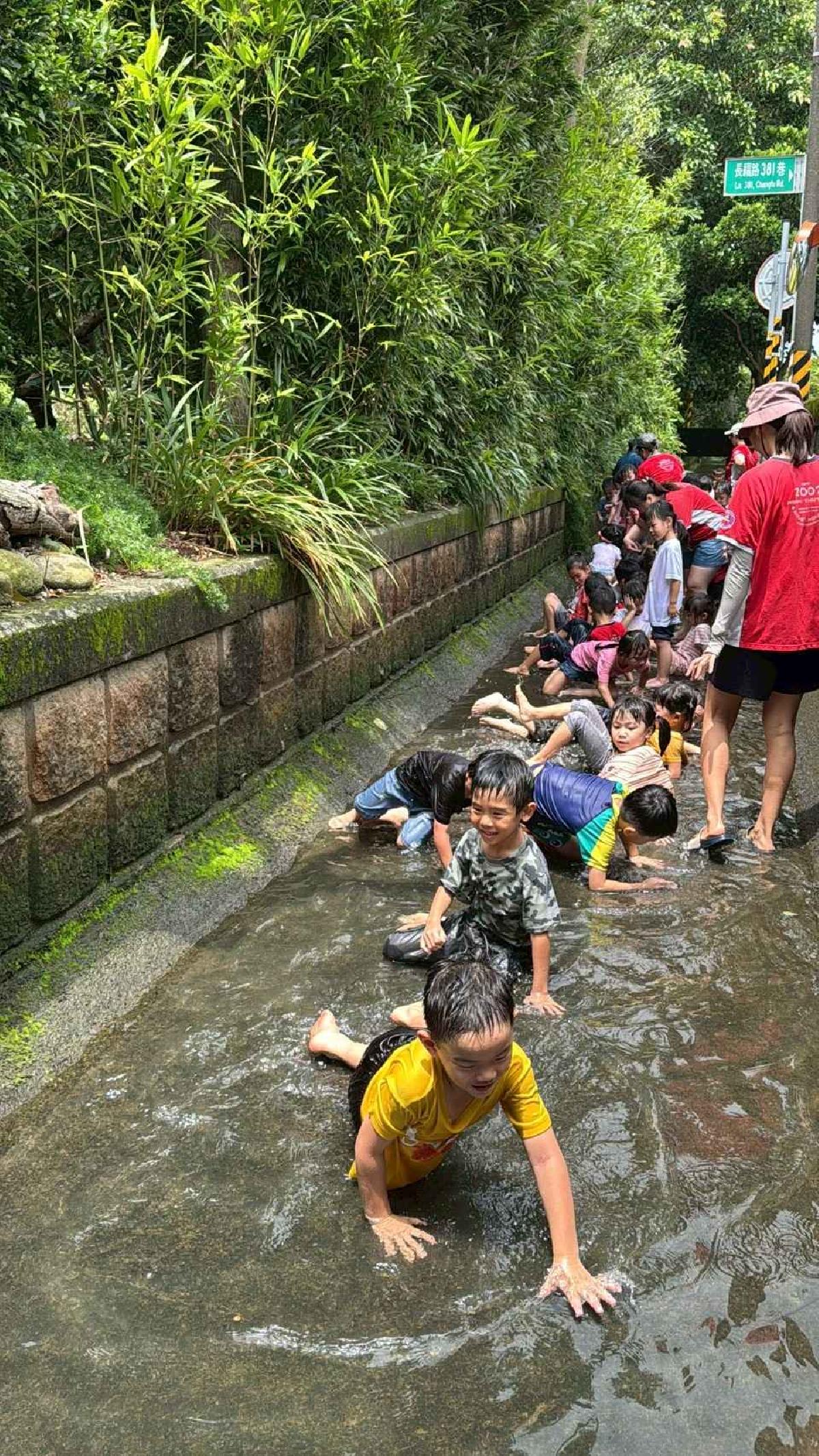 打水仗 (15)