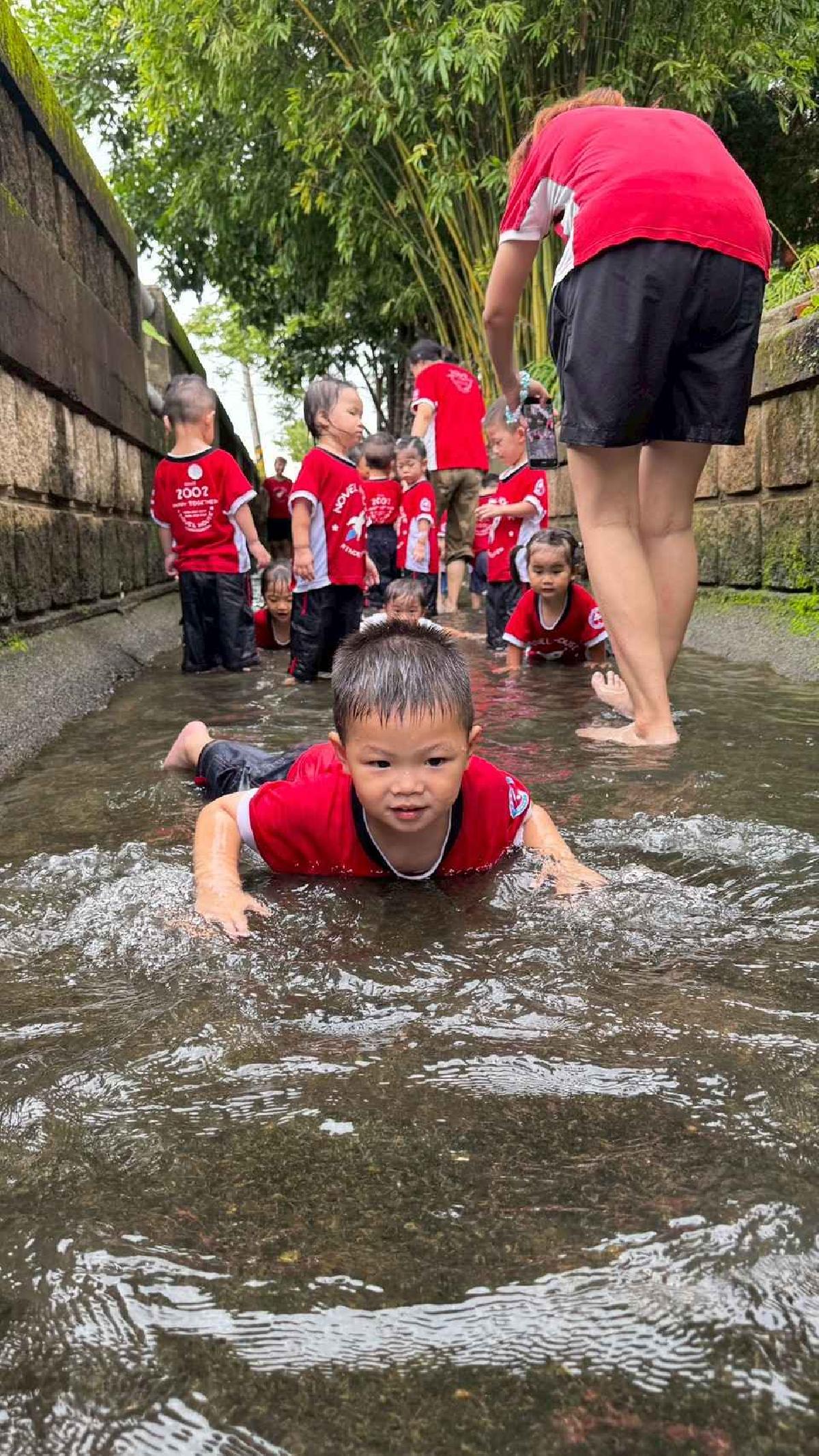 打水仗 (24)