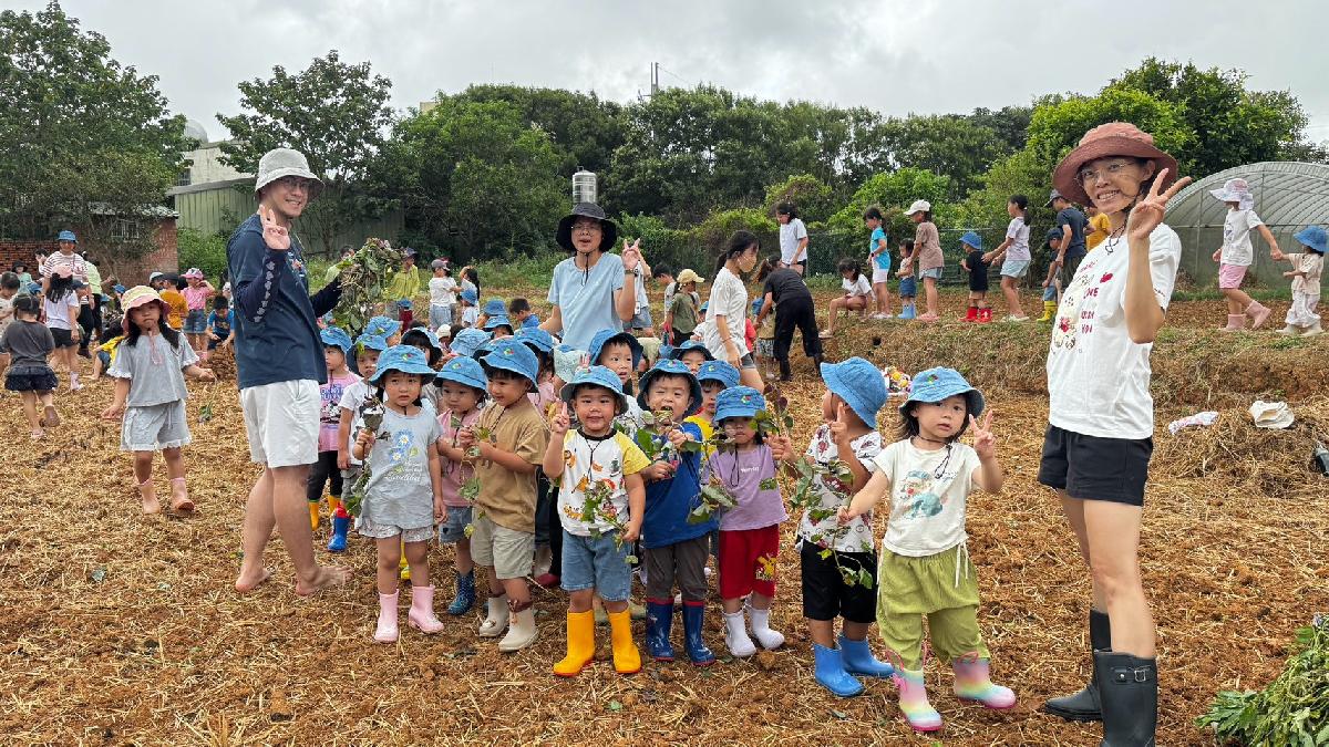 全園種地瓜 (9)