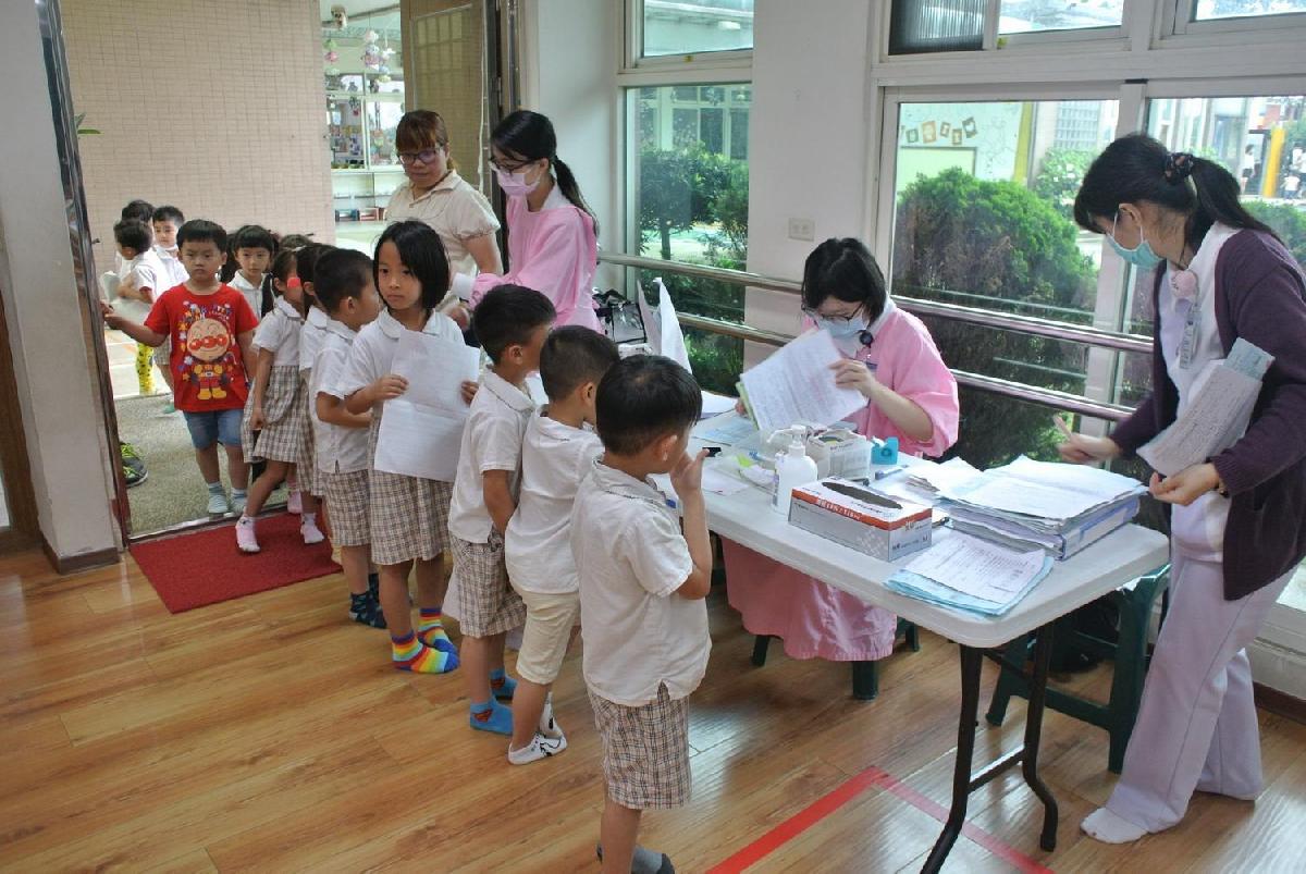 109-5-12~愛兒健檢花絮 109-5-12~愛兒健檢花絮