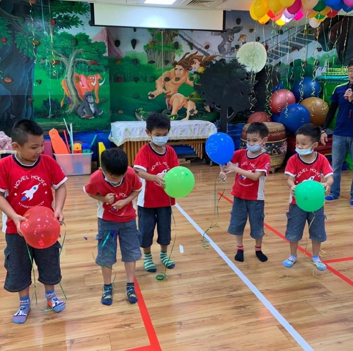 109-6-20~畢業典禮~樂活19新奇屋驚奇畢業之旅花絮 109-6-20~畢業典禮~樂活19新奇屋驚奇畢業之旅花絮
