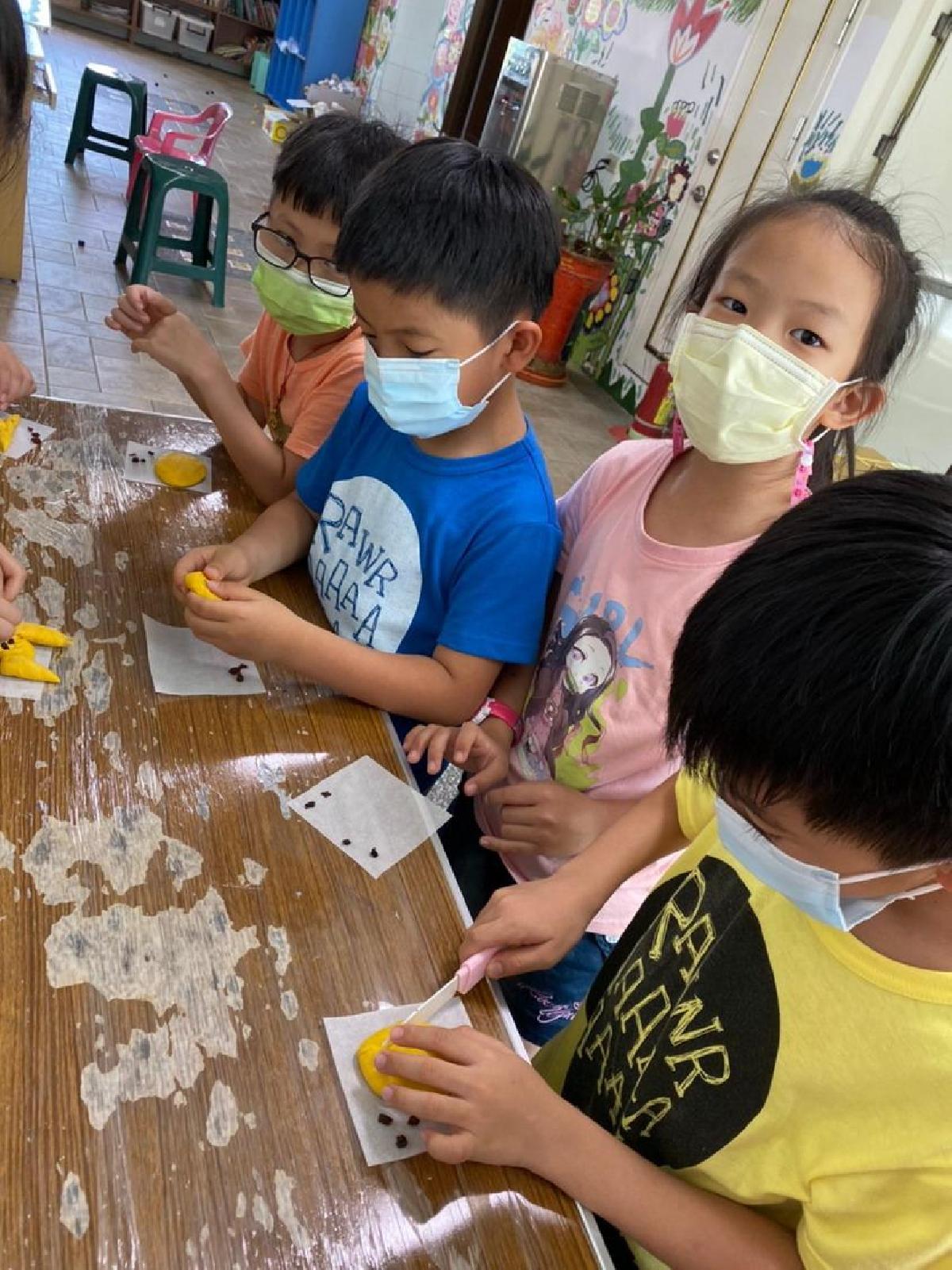 祖父母節~小朋友手作南瓜饅頭 (77) 祖父母節~小朋友手作南瓜饅頭 (77)