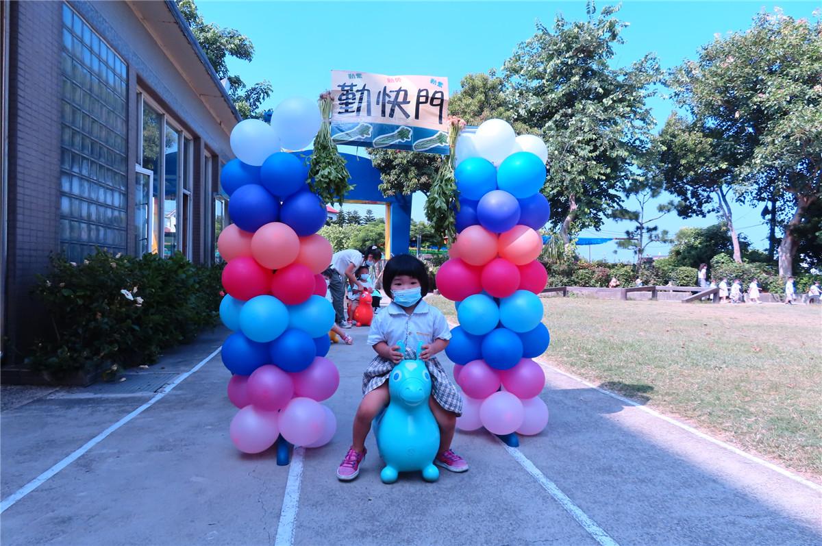 勤快門77' (12) 勤快門77' (12)
